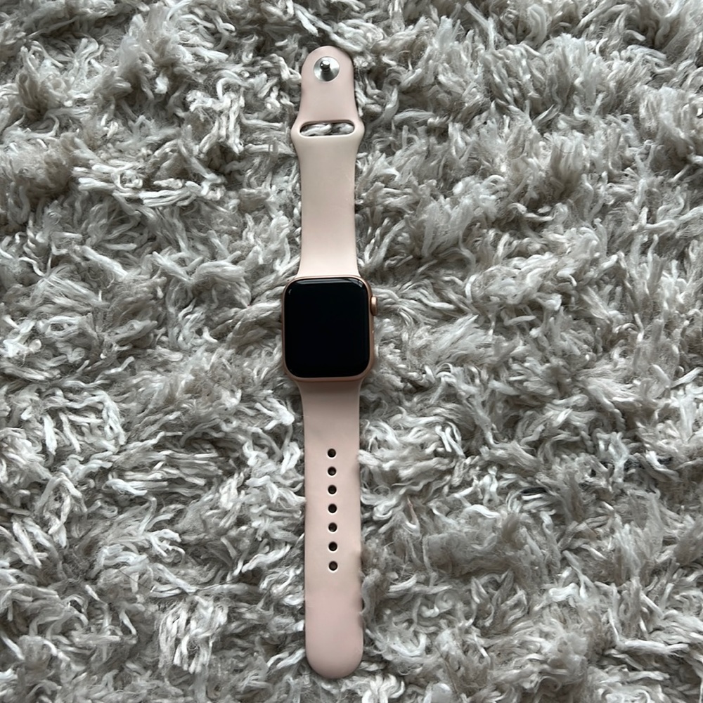 Series 5 Rose gold Apple Watch.